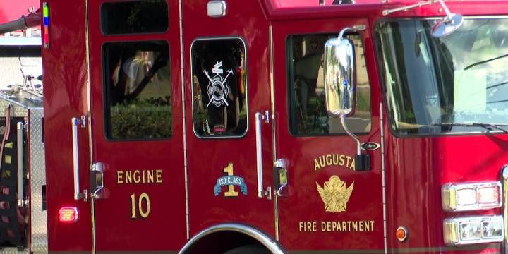 Kissingbower Road home ‘total loss’ after house fire