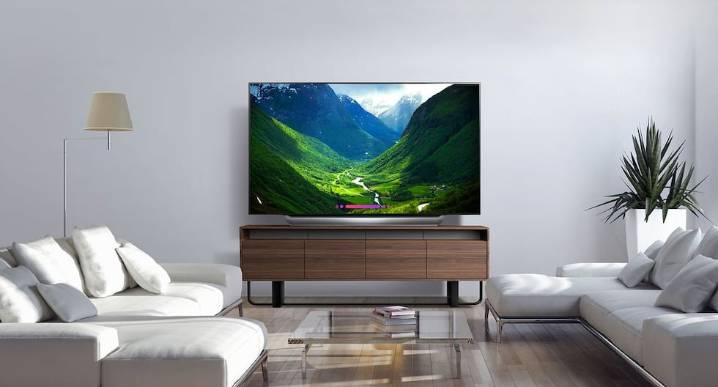 ¿Dónde colocar el televisor para obtener el mejor sonido en casa? Consejos clave para mejorar la acústica