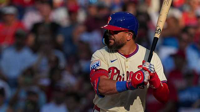 Report: Reds remain ‘in the mix’ to sign Middletown native Kyle Schwarber