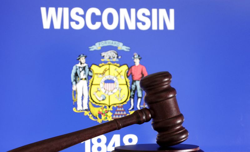 Wisconsin top court to examine if local jails can comply with ICE detainer requests