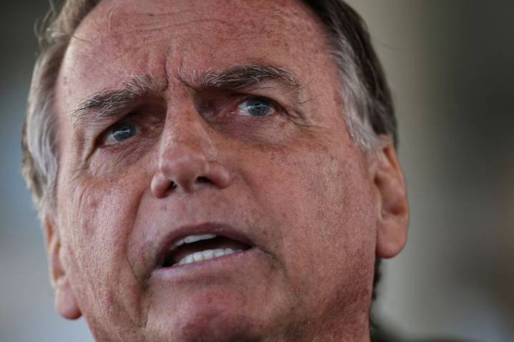 Lower Brazilian house approves law to cut Bolsonaro’s jail term, France 24, AFP report