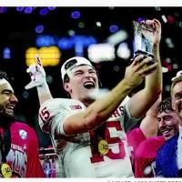 Mendoza looks to deliver Indiana's 1st Heisman