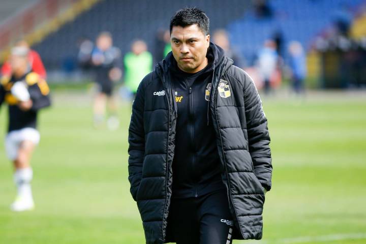 Esteban González responde a los rumores de su posible salida de Coquimbo Unido: “Obviamente van a llegar ofertas”