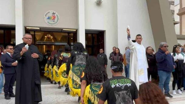 Llega a Catedral local primera peregrinación