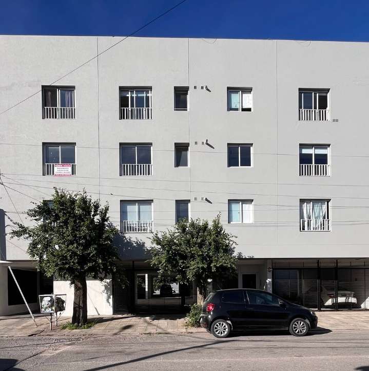 Ayacuchense vende departamento en Mar del Plata