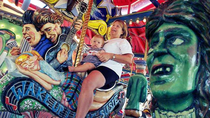 Nashville Red Grooms Fox Trot Carousel may get another chance at life