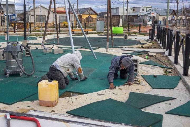 Río Grande: Nueva plaza en el barrio Chacra IV