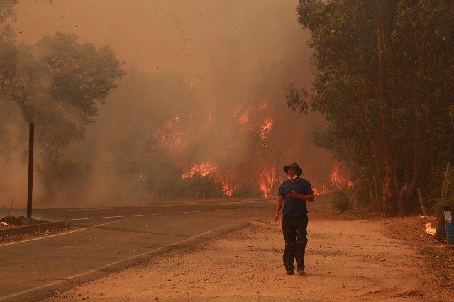 Puro Chile tu cielo recuerdo azulado