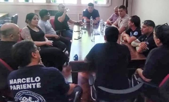 Gremio de motoqueros advierte por la reforma laboral: “La letra dice todo lo contrario de lo que promete el Gobierno”