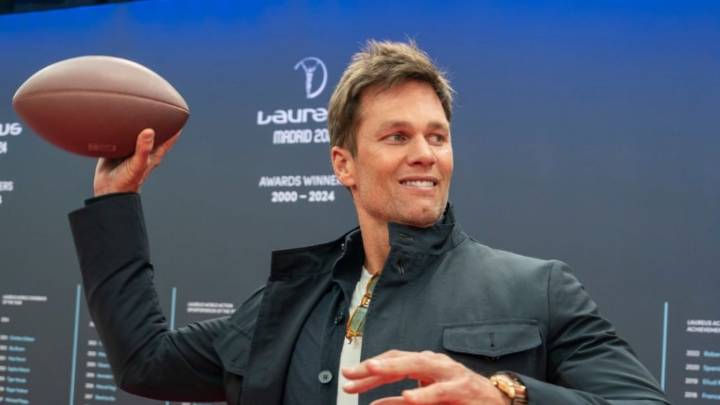 Siente Tom Brady que podría volver a jugar, pero hay un pequeño detalle