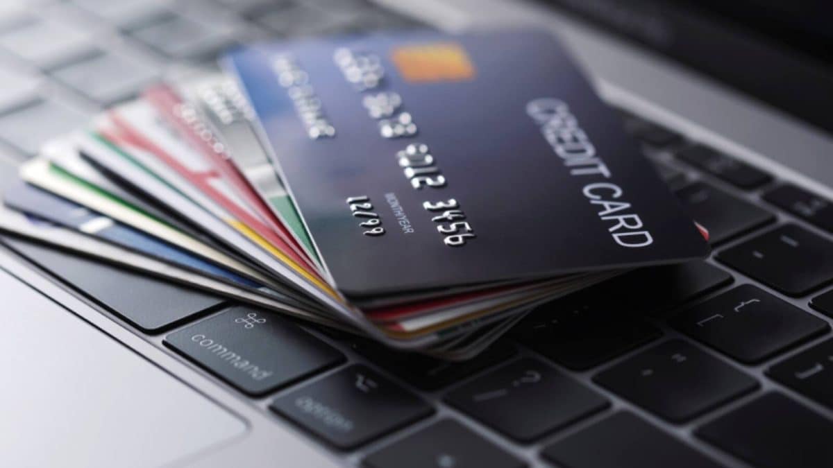 5 Simple Credit Card Tips To Boost Savings And Cut Debt