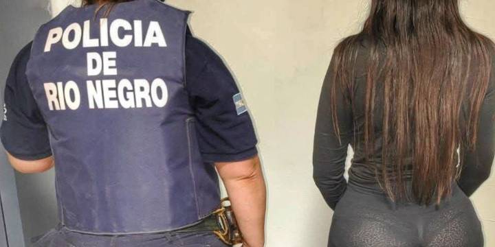 Quién es la misteriosa mujer detenida por robo que se volvió viral