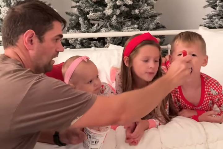 Photographer Shares Unique Trick to Get Kids to Smile on Camera (Exclusive)