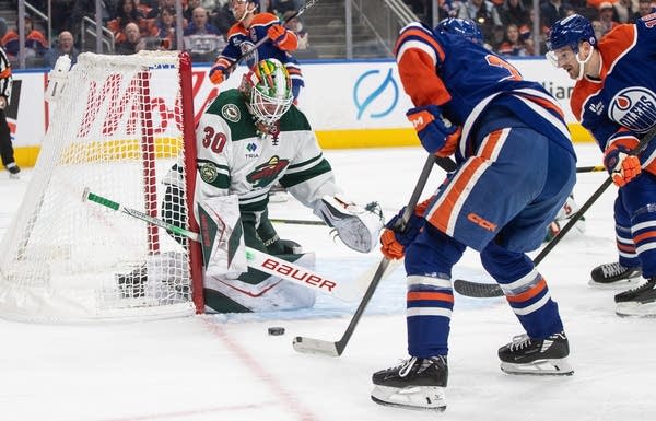 Wallstedt earns 4th shutout of the season as Wild beat Oilers 1