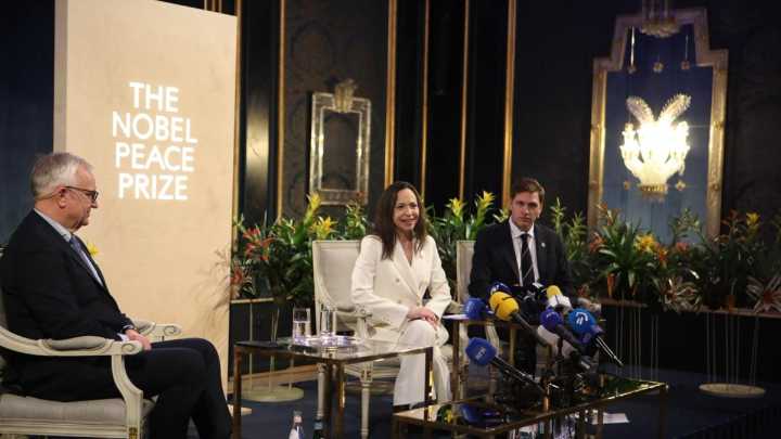 María Corina Machado pide ayuda a los países democráticos para bloquear los ingresos de Nicolás Maduro