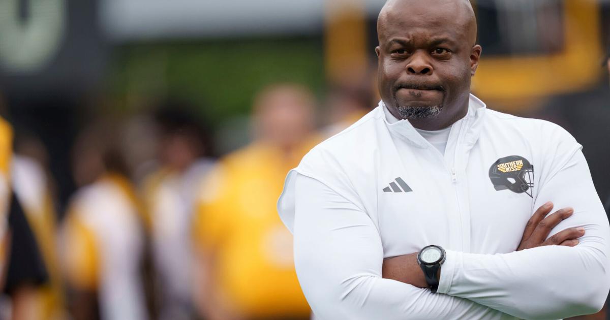 Memphis hires Charles Huff as football coach after one season at Southern Miss