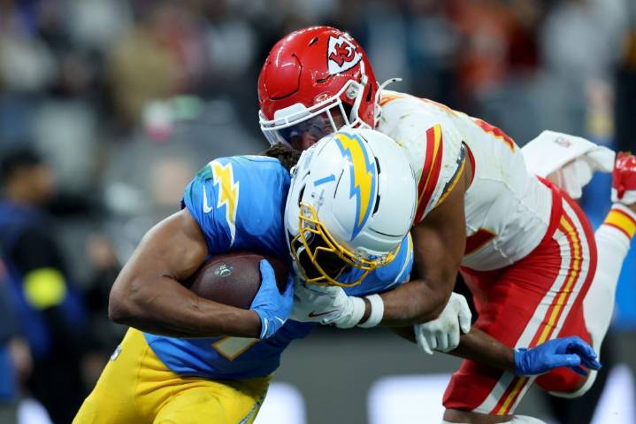 Chargers at Kansas City Chiefs: Who has the edge?