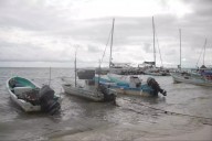 Pescadores de Puerto Juárez reportan robos de lancha y motores