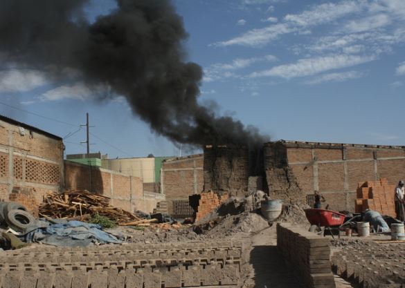 Denuncia Segam falta de voluntad del Ayuntamiento capitalino por resolver contaminación de ladrilleras