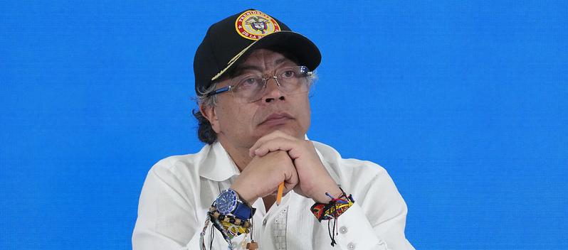 Petro cuestiona que presidentes latinos no dialoguen ante ataques de EE.UU. en el Caribe