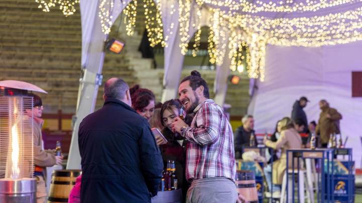 El "tardeo" abre la Navidad en la plaza de toros