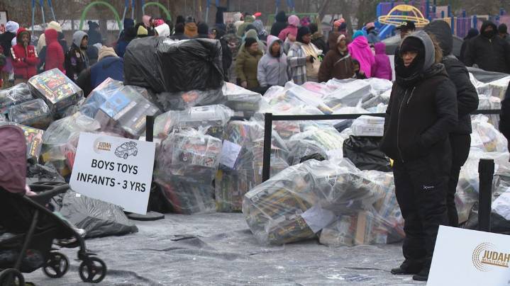 Gift drive brings joy to over 2,000 children at near northeast Indy apartment complex