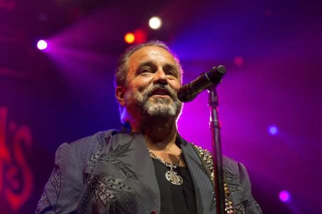 The Mavericks singer Raul Malo dies aged 60 after diagnosis