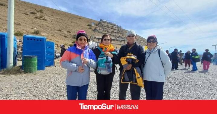 Día de la Inmaculada Concepción Turistas chinos sorprendidos por la peregrinación a la Virgen de Güer Aike