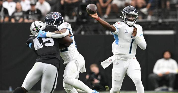 Cam Ward vs Shedeur Sanders probably not a fair comparison Sunday