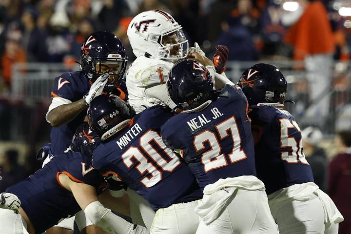 Deadspin | No. 18 Virginia stuffs Virginia Tech, reaches ACC title game