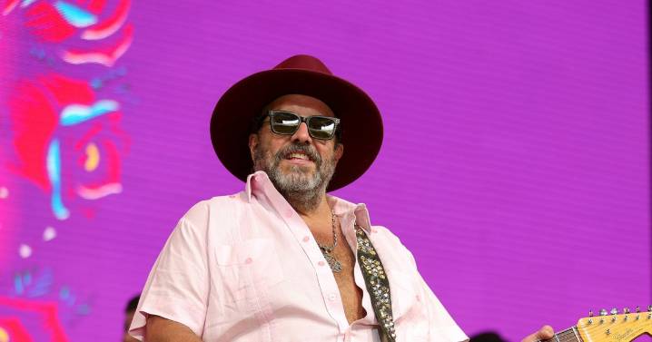 BREAKING Beloved singer dead at 60 as tributes paid to 'force of human nature'