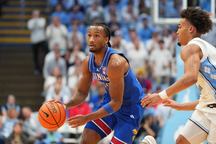 Deadspin | No. 21 Kansas meets Missouri for Border War in Kansas City