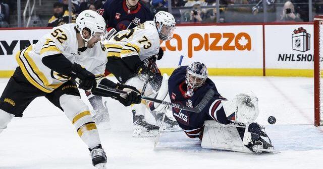 Bruins ride momentum of three-goal first period, perfect power play in win over Jets
