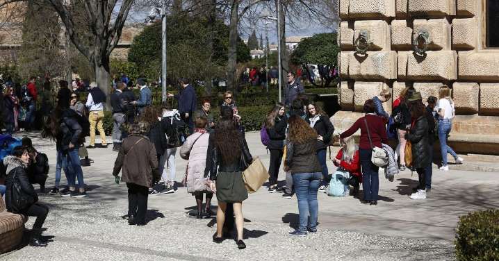 La Alhambra espera el lleno absoluto de visitantes durante el puente de Diciembre, con 20.000 turistas en tres días