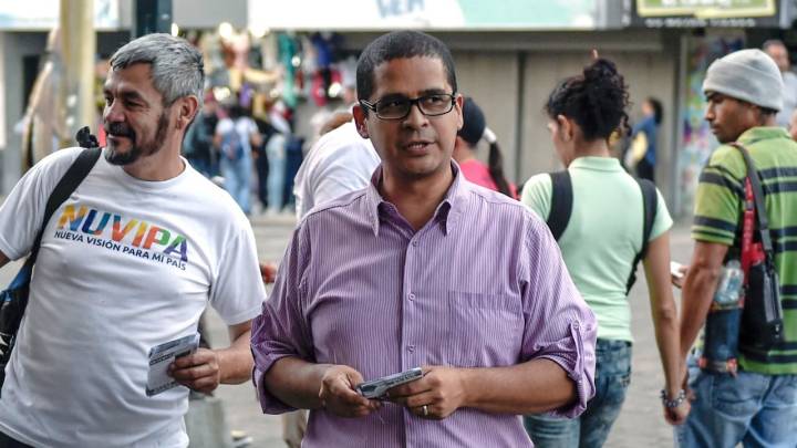 Represión en Venezuela: Detienen a un reconocido periodista, opositor al régimen de Maduro
