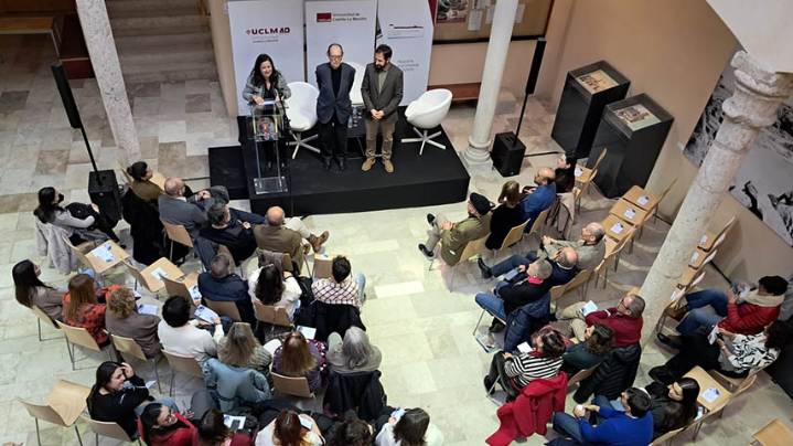 Toledo dialoga Rafael Canogar: "Lo importante es ser honesto y recuperar el amor por la pintura"