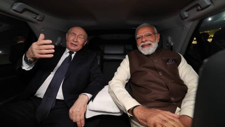 PM Modi, President Putin Share Ride: Protocol Takes Backseat With Power