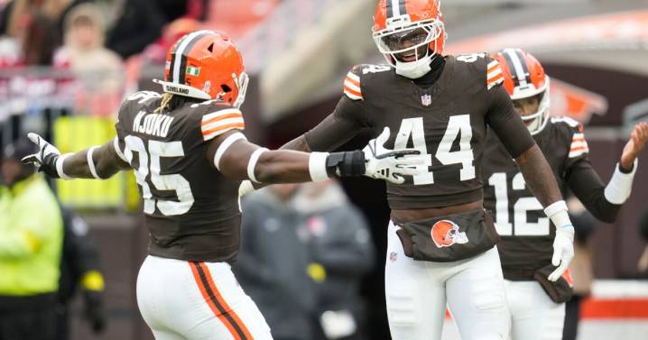 How to watch the Cleveland Browns take on the Tennessee Titans in their Week 14 game