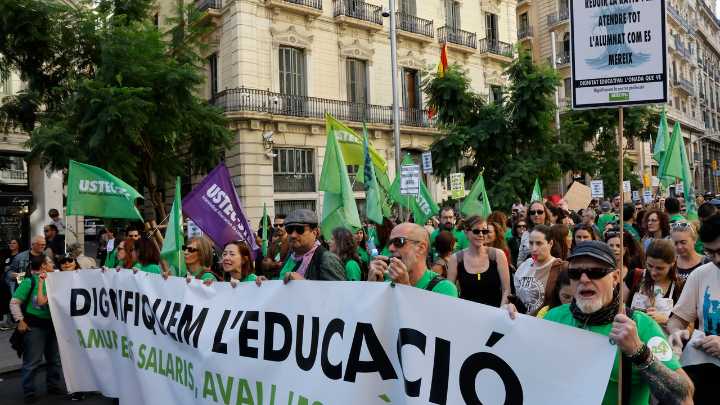 Sindicatos celebran que Educació acepte el calendario para la mejora de condiciones laborales