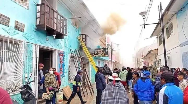 TRAGEDIA EN PUNO: Mueren 9 en incendio en bar, 6 eran estudiantes
