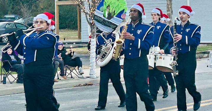 Strasburg's Holiday Parade