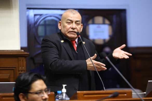 Congresista Arriola propone ley que prohibe el pago por concepto de gastos de instalación a legisladores que residan en Lima y Callao