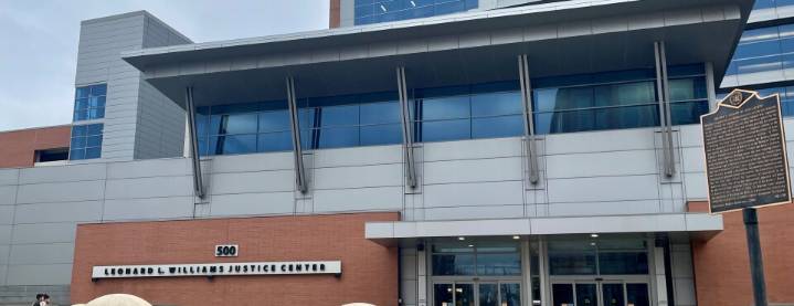 Firm Leading Musk Pay Lawsuit Taps Retired Partner for Rebuild