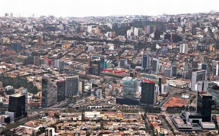 Expectativas macroeconómicas mejoraron en noviembre, según encuesta del BCR