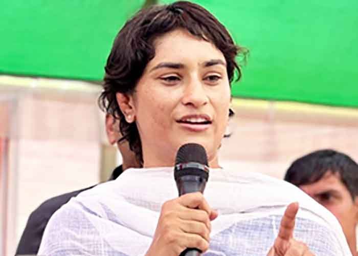Vinesh Phogat flays WFI for not allowing Nirmala Boora to take part in national trials