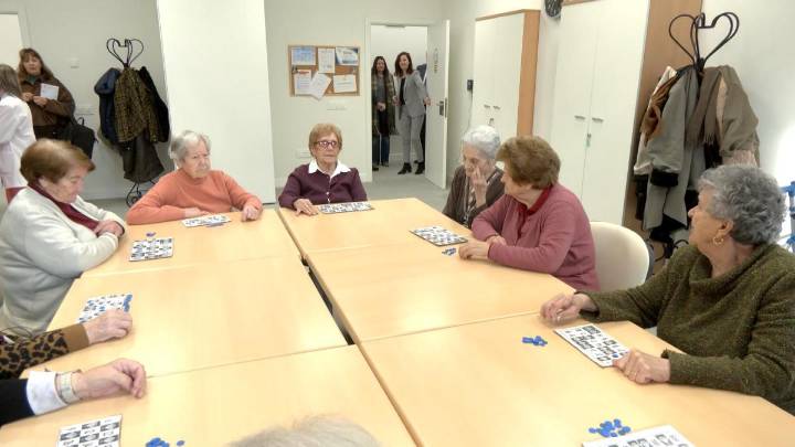 Page quiere construir 20 nuevos centros de mayores avanzados por toda Castilla-La Mancha: "Estamos a la cabeza en España en gasto por mayor"