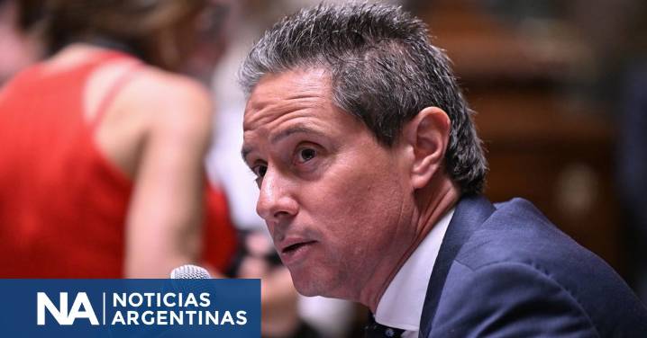 Sánchez Zinny brindó su informe en la Legislatura porteña: obras, movilidad y subte