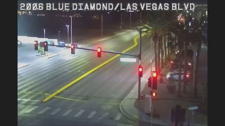 1 dead in south Las Vegas valley crash; intersection closed