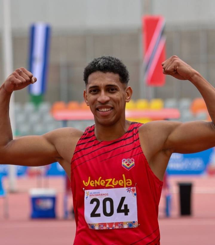 Gerson Izaguirre subcampeón bolivariano del decatlón