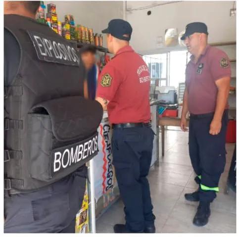 ¡Cuidado con lo clandestino! Así deben prepararse los comercios que venden fuegos artificiales